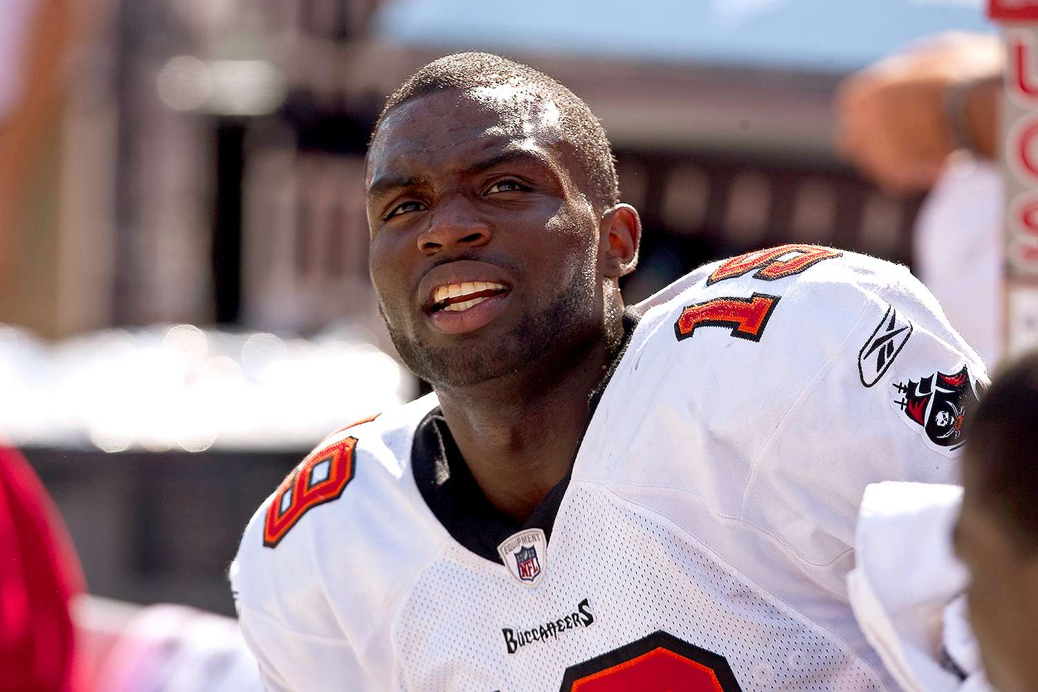 EX-NFL Wide Receiver Mike Williams Died From Rare Bacterial Sepsis ...