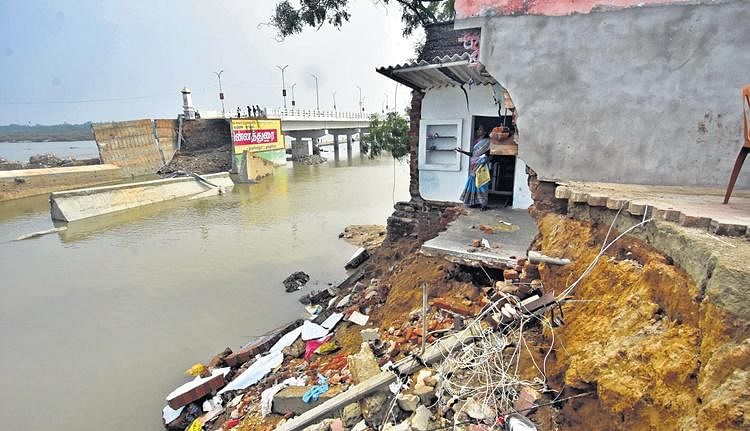 Floods Killed 35 In TN S Southern Districts Chief Secretary Shiv Das Meena   AA1lVs3N.img