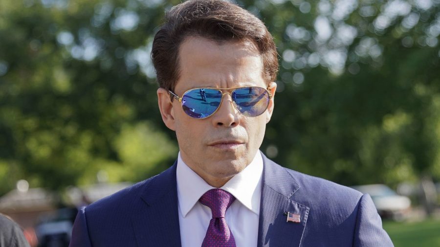 scaramucci says he’ll do everything he can to keep biden in white house