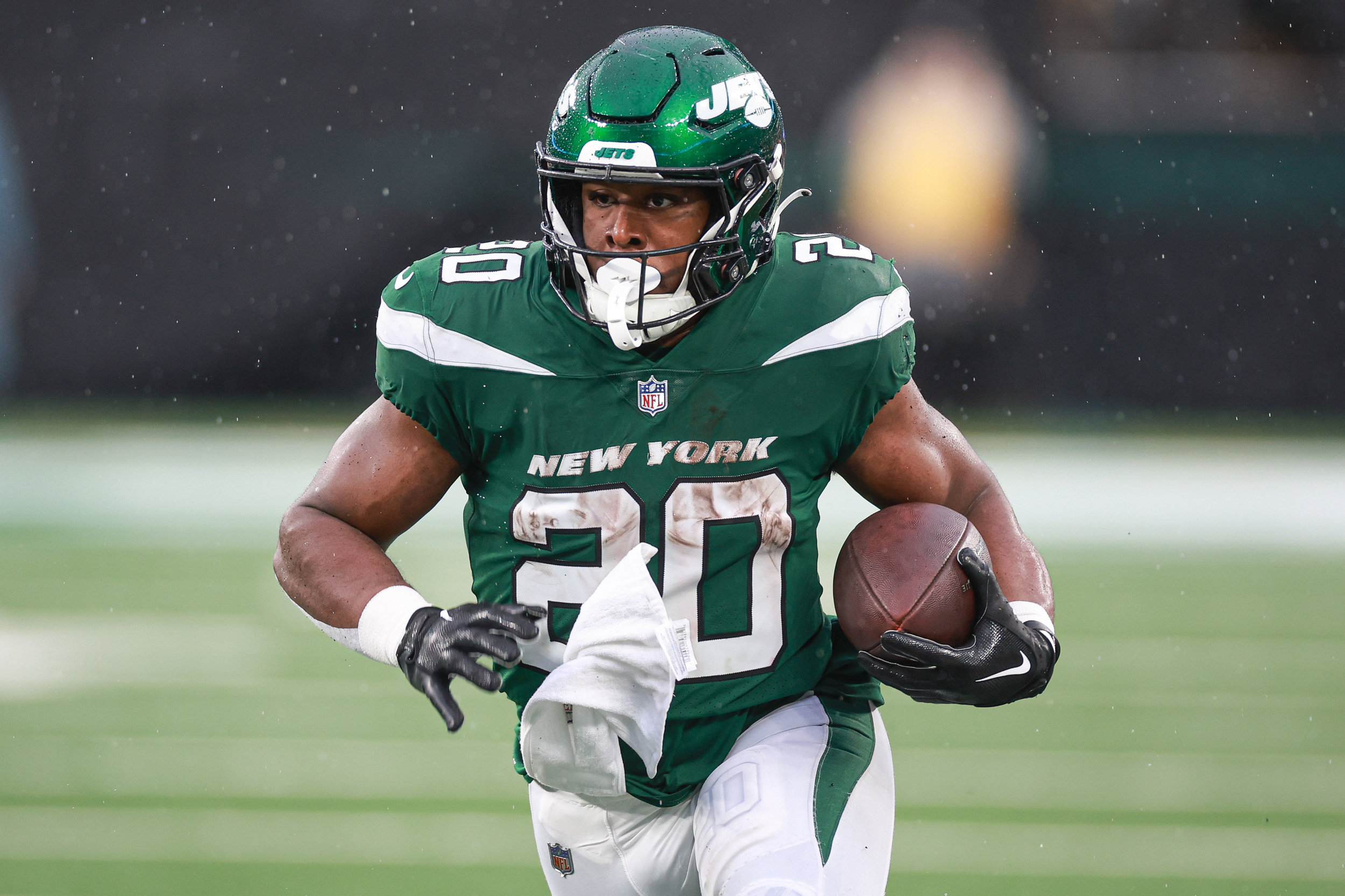 Watch: Jets RB Breece Hall Scores 36-yard TD