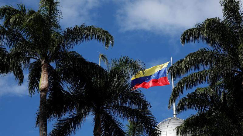 cinq morts dans le crash de l’hélicoptère militaire du guyana, près du venezuela