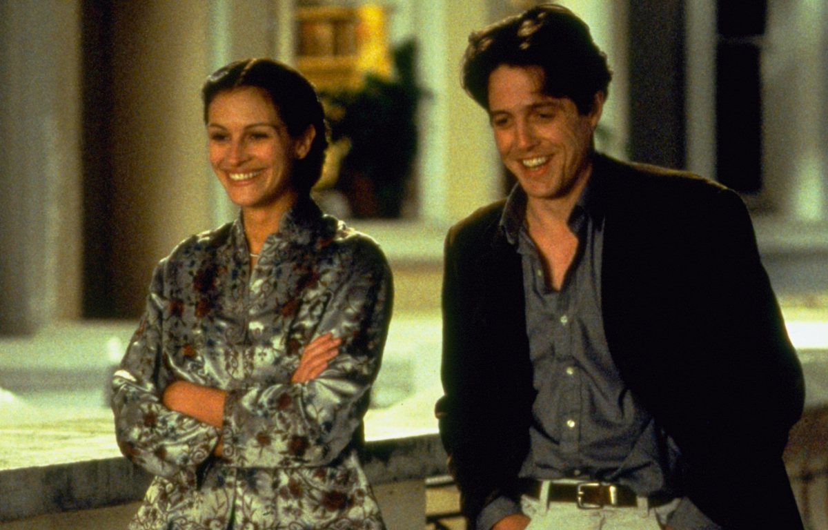 <p>If there's a love story that is remembered for being one of the most exciting, fun, and intriguing in cinema, it's the one from Notting Hill. The film starring Julia Roberts and Hugh Grant in the lead roles was a complete success since its release in 1999, under the direction of Roger Michell.</p> <p>The story unfolds in the district of Notting Hill in London and revolves around the unlikely love story between William Thacker, a humble bookstore owner, and Anna Scott, a famous American actress. The plot develops when Anna, seeking refuge from the media, enters William's bookstore. Despite the challenges posed by their different lifestyles and the intrusive nature of fame, the two develop a romantic connection. The film explores themes of love, celebrity, and the impact of media on personal relationships.</p>