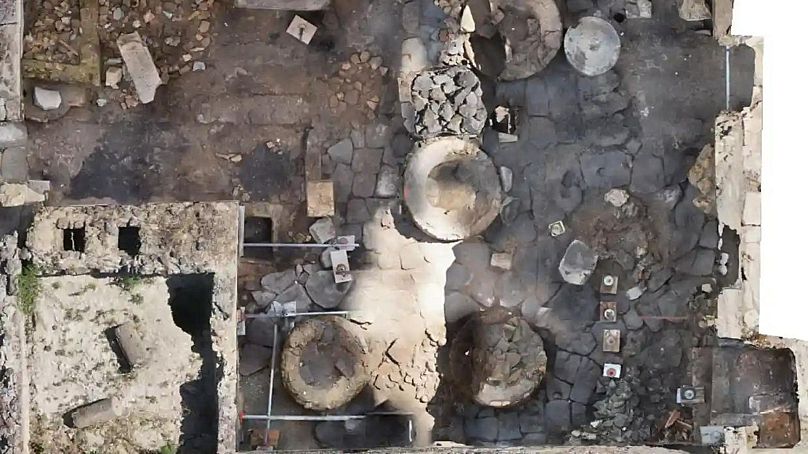 pompeii archaeologists unearth disturbing bakery-prison where slaves and donkeys were exploited