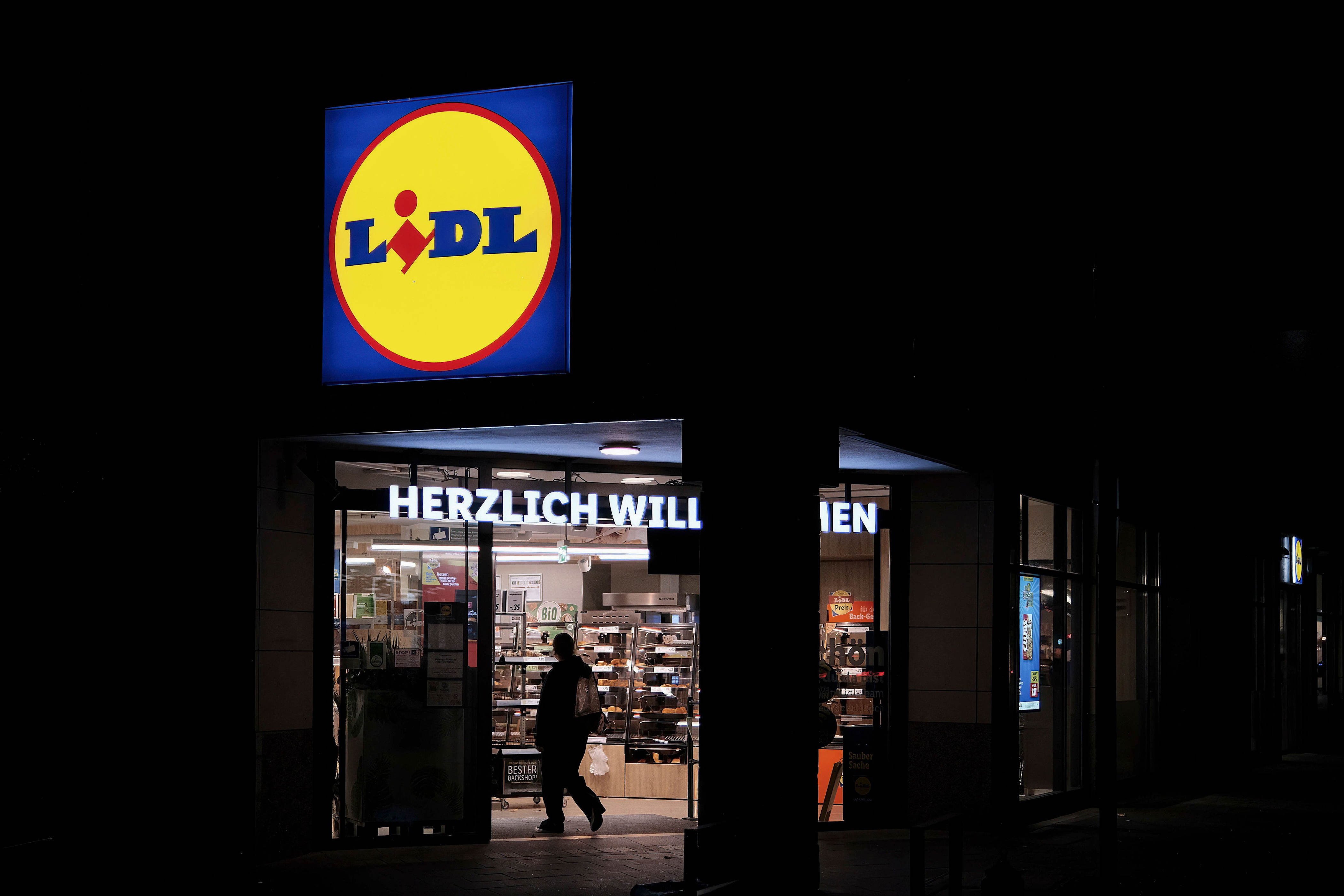 Der Lidl-Gründer Dieter Schwarz Ist Ein Phantom – Nun Will Er Gemeinsam ...