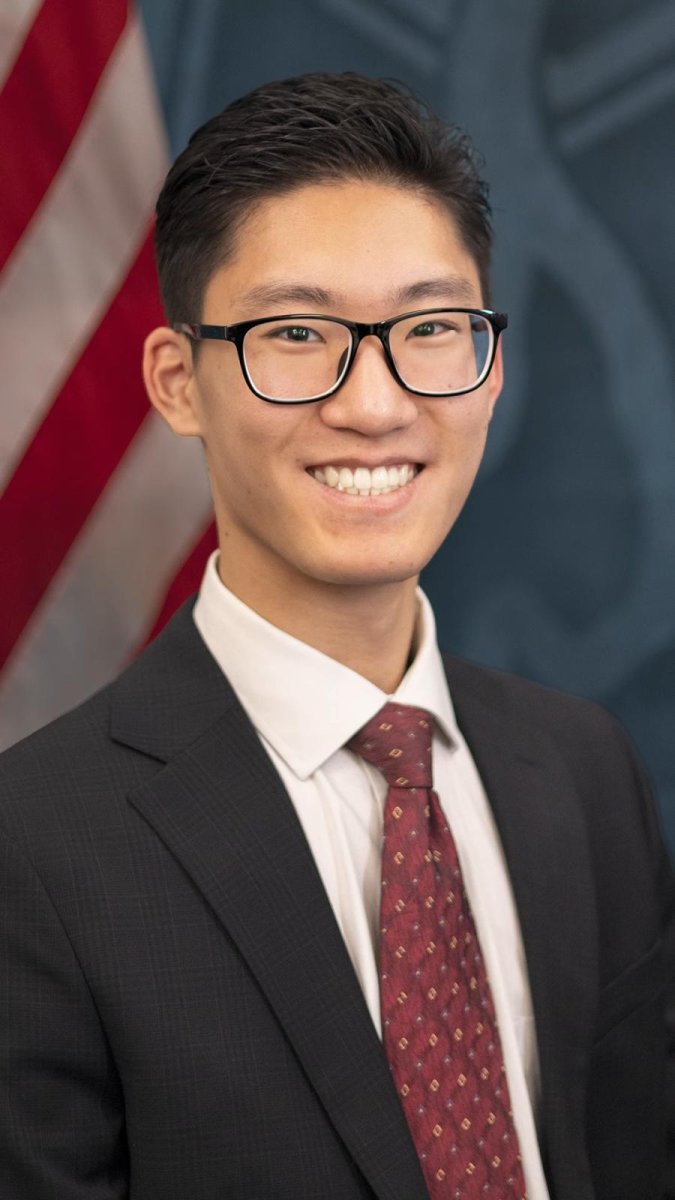 17-year-old Law Clerk Becomes The Youngest To Pass California's Bar Exam