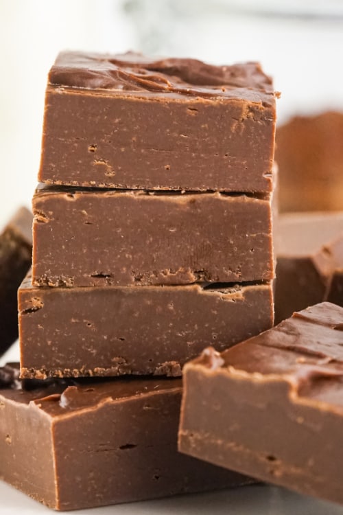 Easy 2 Ingredient Fudge Recipe