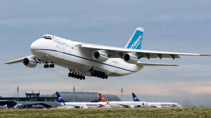 <p>Manufactured by the Antonov Design Bureau during the 1980s, the An-124 is a 226-foot aircraft used in both commercial and military applications. Over 50 models have been produced, and they have been used worldwide. For three decades, it was the heaviest quad jet and remains the second-heaviest cargo plane in operation today.</p>