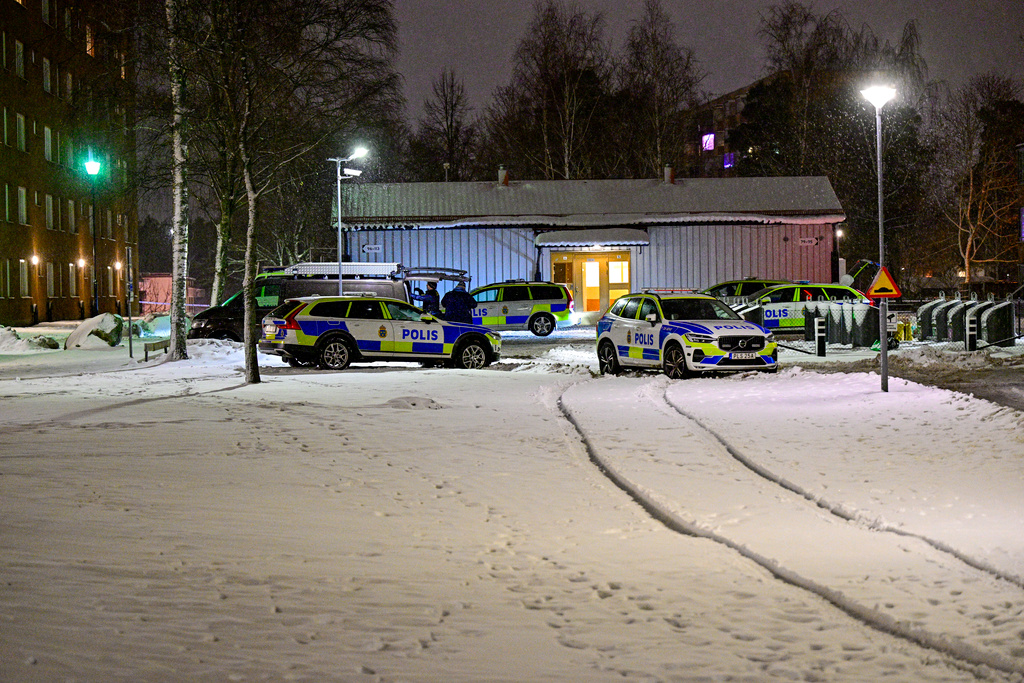 Tre Gripna Efter Skottlossning I Södertälje 