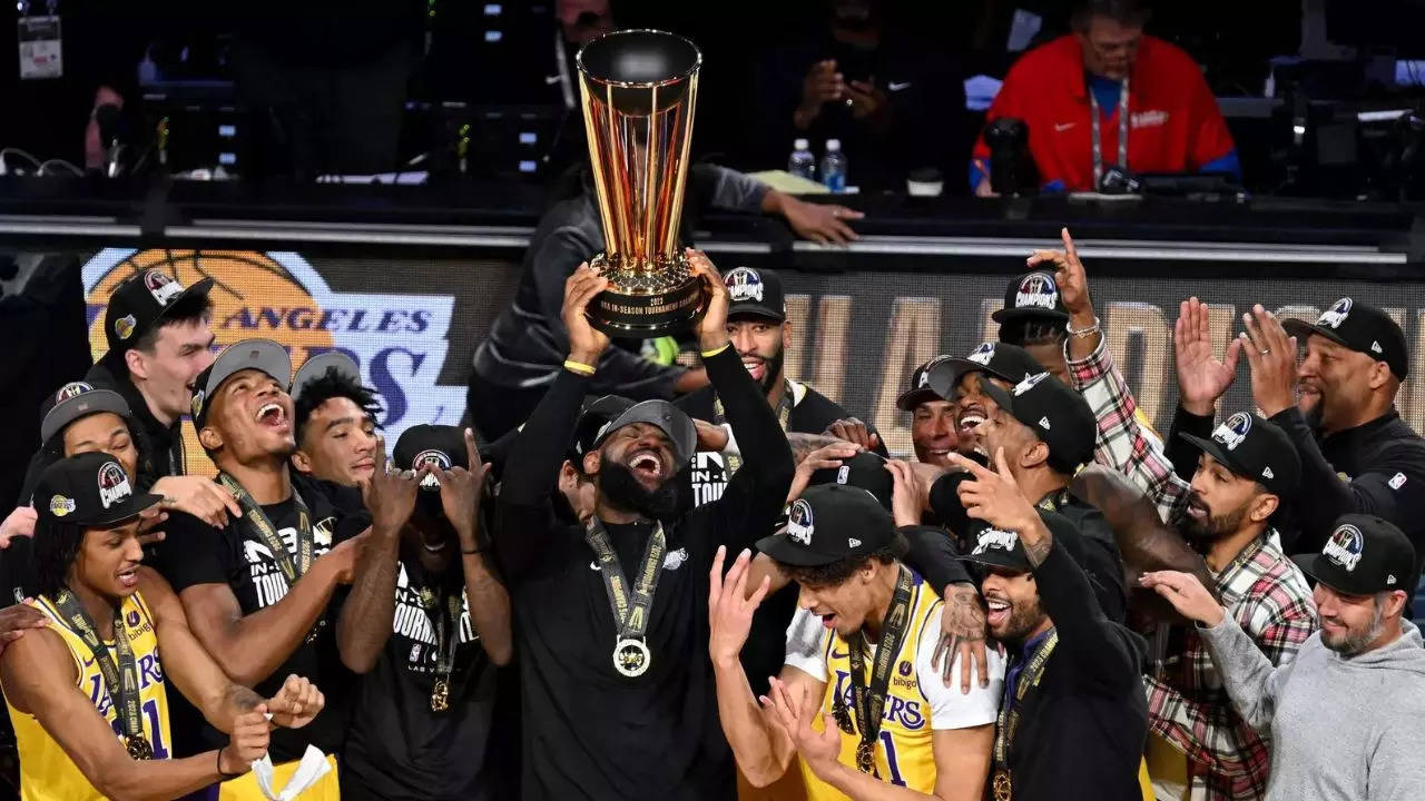 anthony davis' big game leads los angeles lakers past indiana pacers for in-season tournament title