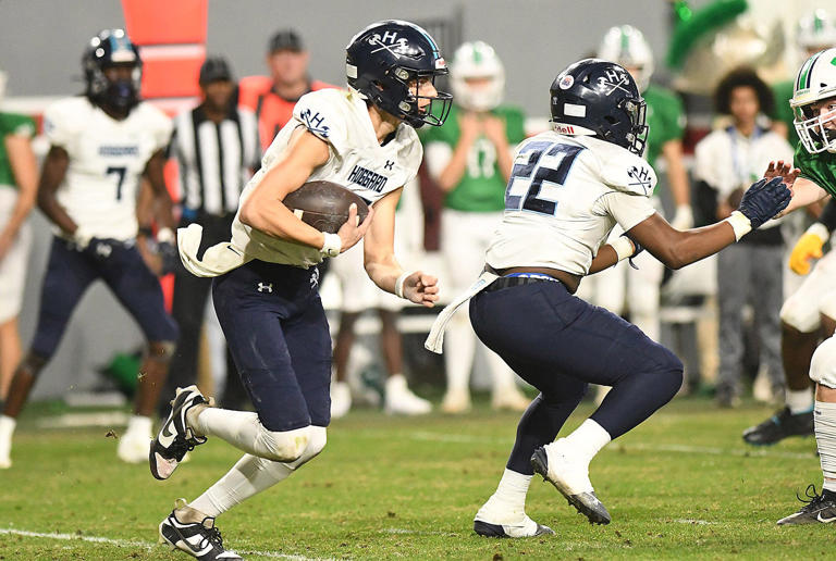 As colleges show interest, Hoggard QB Hudson Wilharm reflects on wild ...