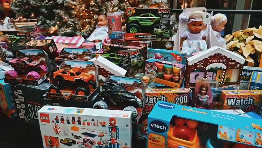 Blake Corum Toy Drive