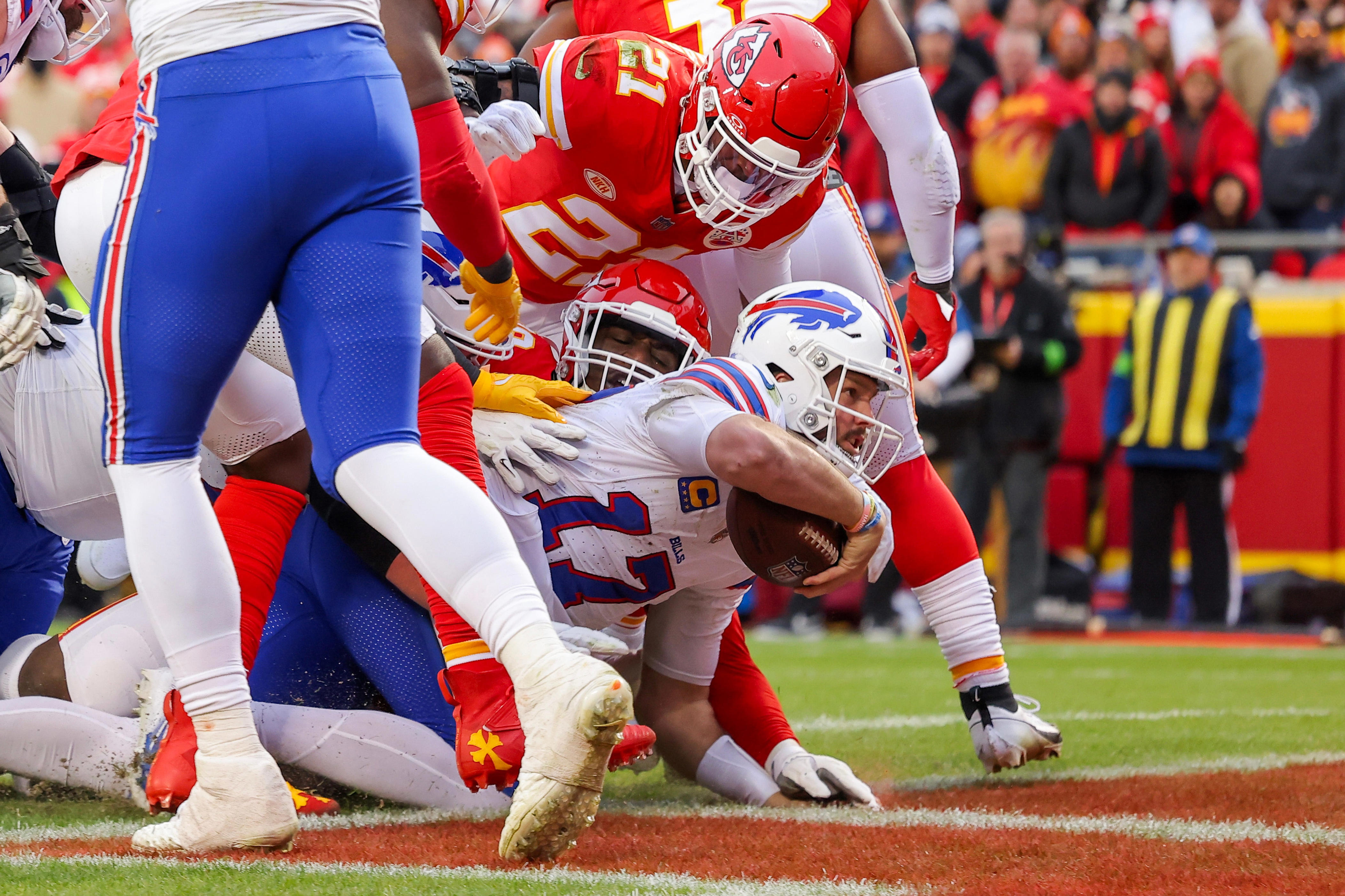 Bills Report Card: Buffalo Wins Thanks To Chiefs Penalty Gaffe To Stay ...