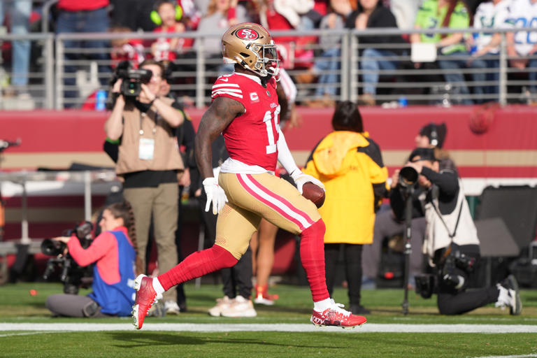 49ers' Deebo Samuel sets NFL record with rushing TD vs. Seahawks