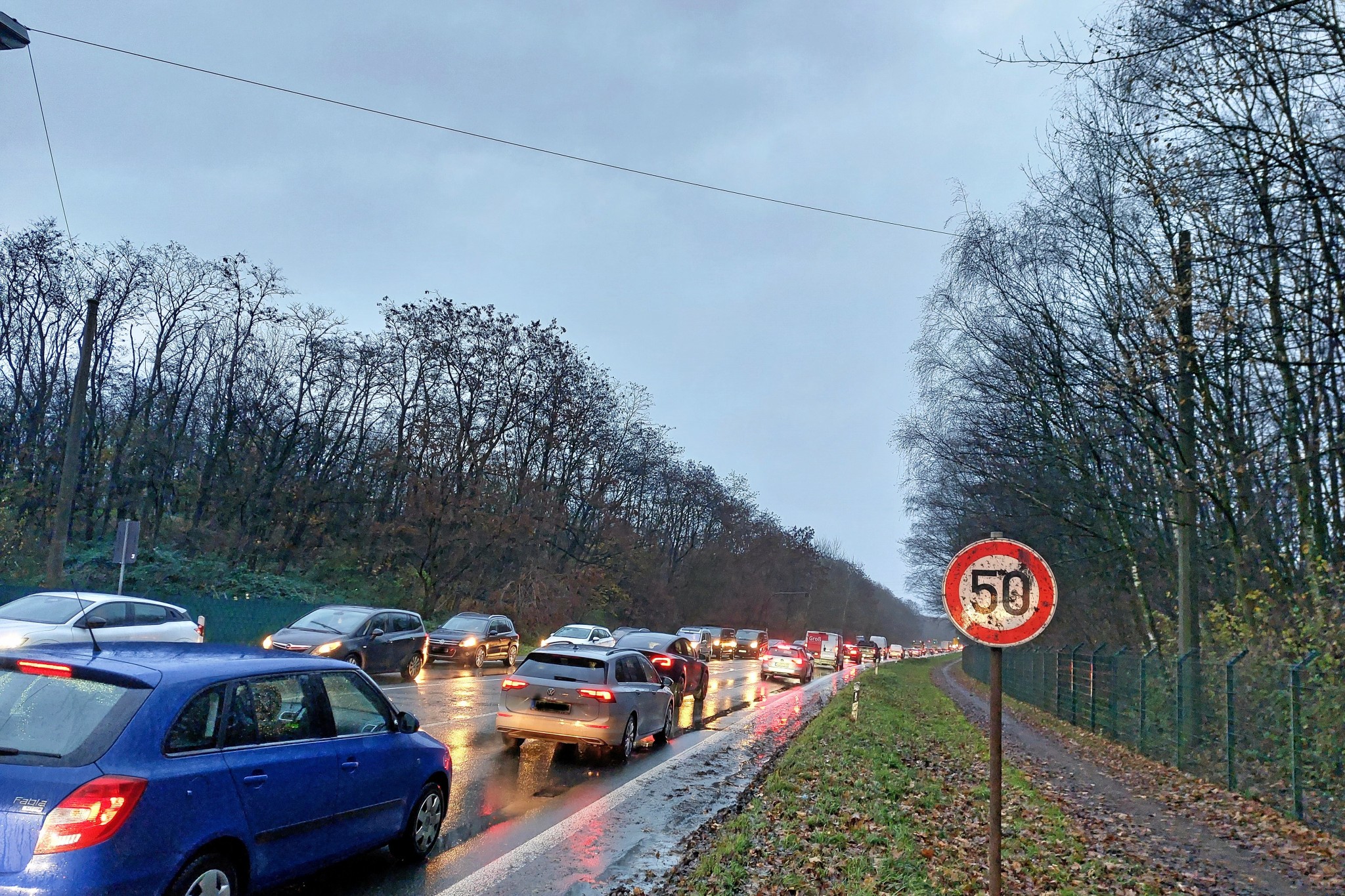 Autobahn: A42-Sperrung Hat Begonnen: Blechlawine überrollt Bottrop