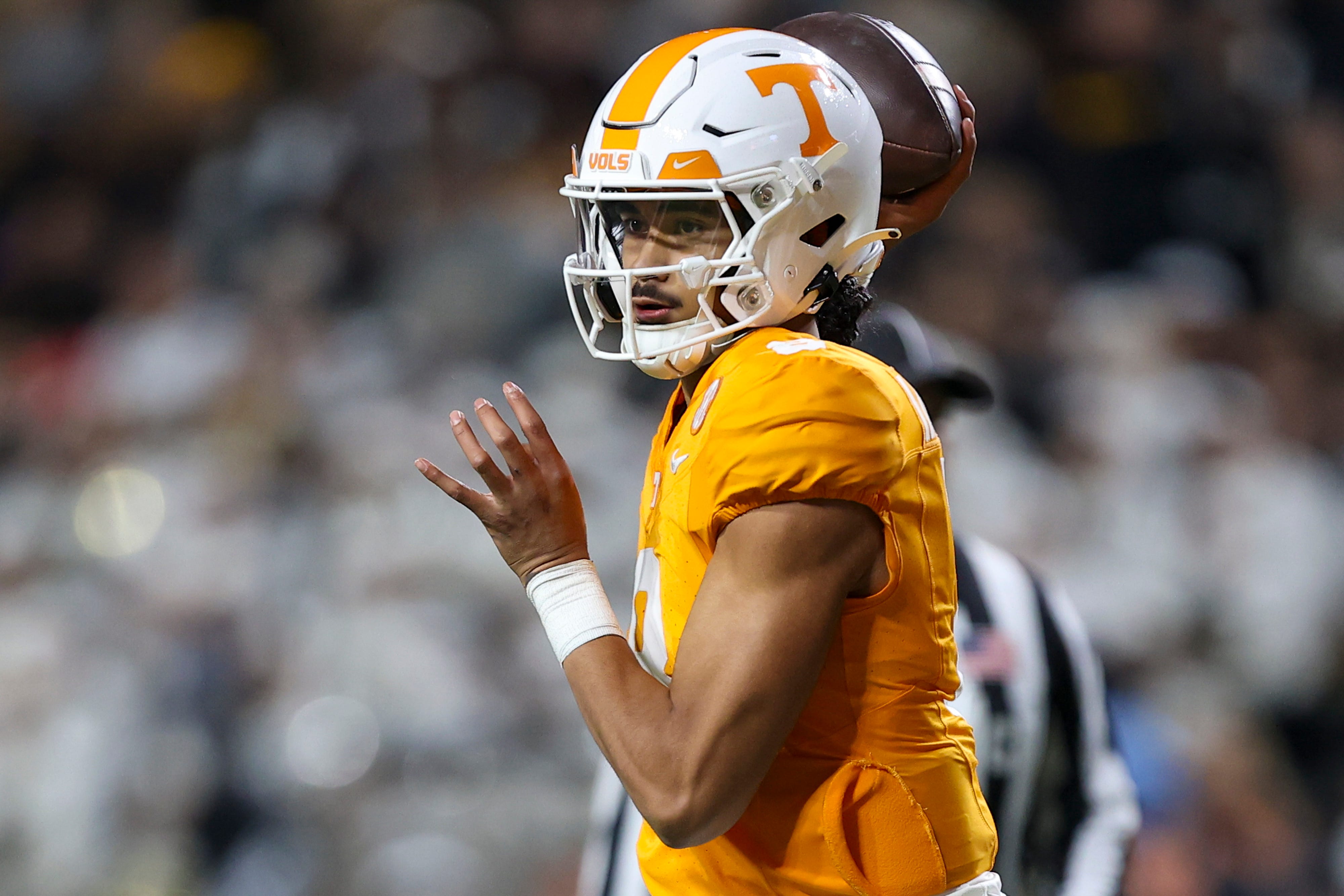 Nico Iamaleava Vs. Iowa: Stats, 247 Ranking, More To Know Of Tennessee ...