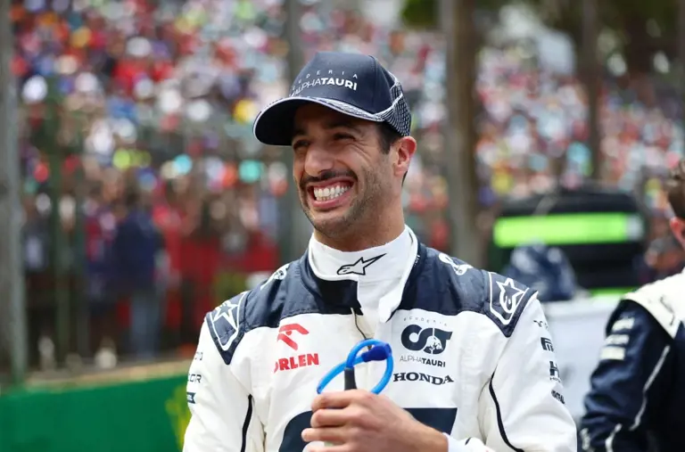 Daniel Ricciardo cuts back on distractions to focus on F1 racing