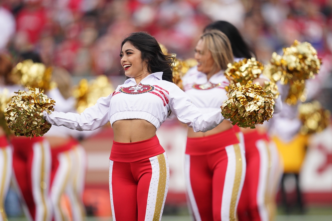 NFL Cheerleaders shine on the sidelines