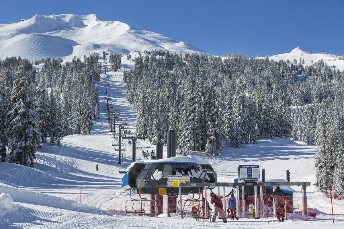 Mt Bachelor Announces Re Opening Day