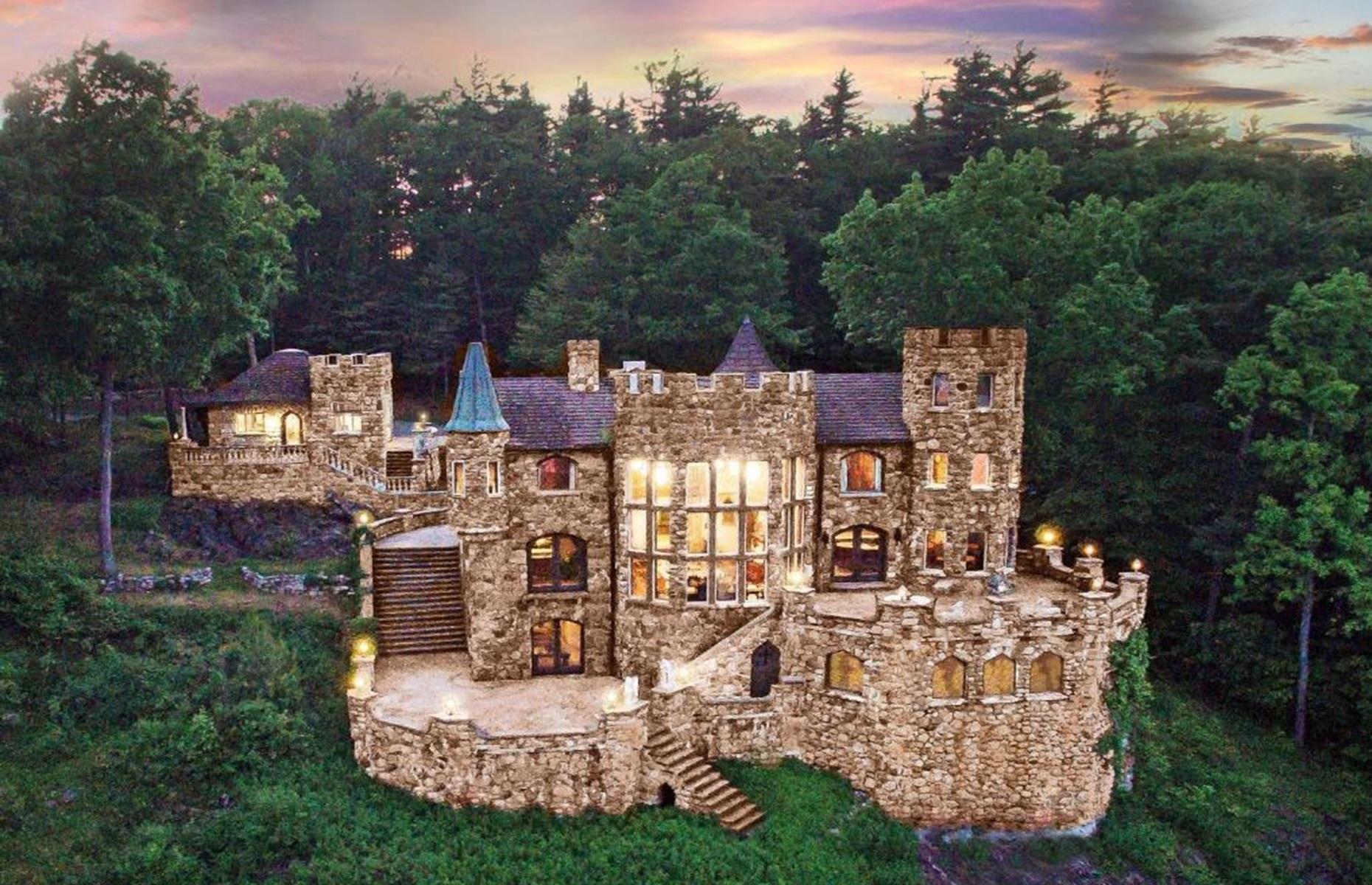19 fairytale castles around the world you can actually stay in