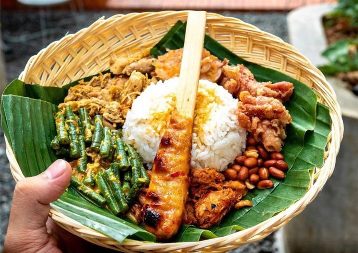 5 Kuliner Nasi Campur Di Denpasar Bali Dengan Cita Rasa Amazing, Yuk Gas!