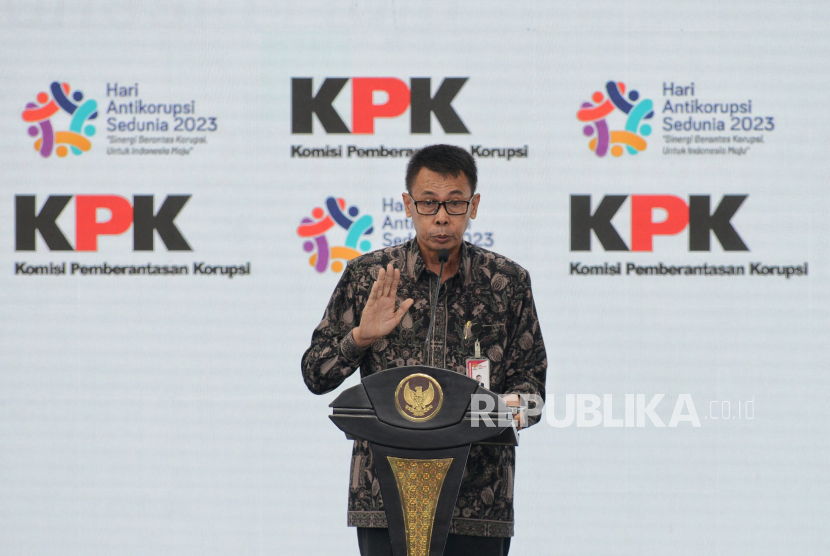 KPK Endus Bau 'Anyir' Di Putusan Sela Gazalba Saleh