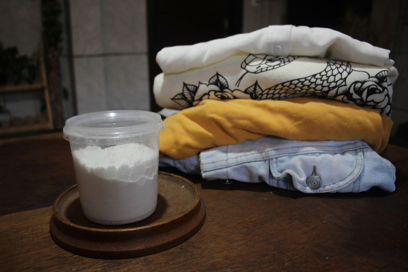 How To Make DIY Laundry Scent Boosters At Home In 5 Simple Steps