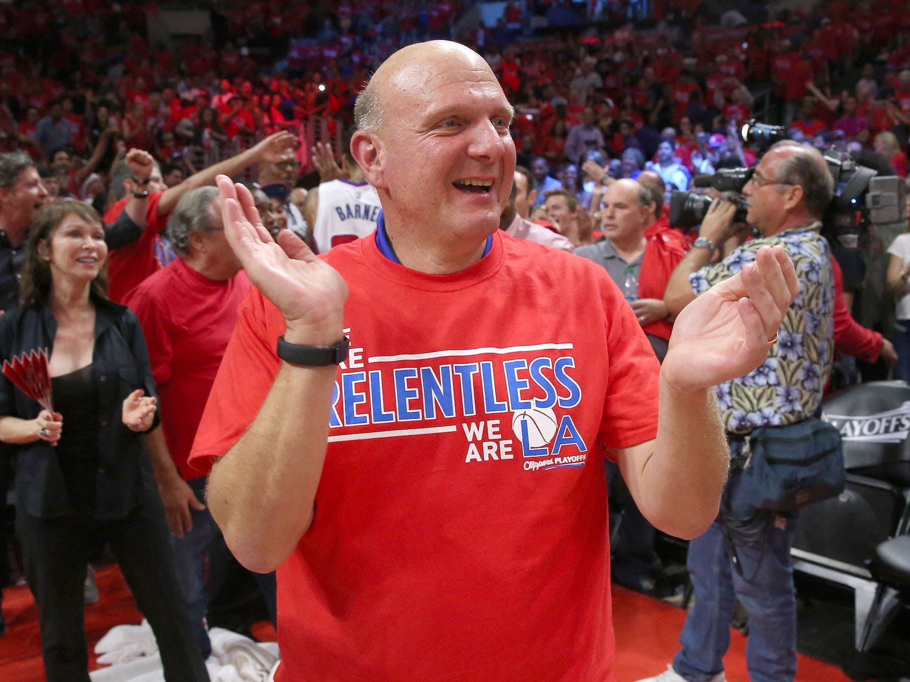 Former Microsoft CEO Steve Ballmer Is On Pace To Earn $1 Billion In ...