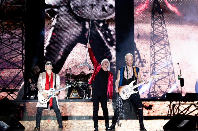 Def Leppard & Journey Are Teaming Up: How to Get Tickets to the Stadium Tour