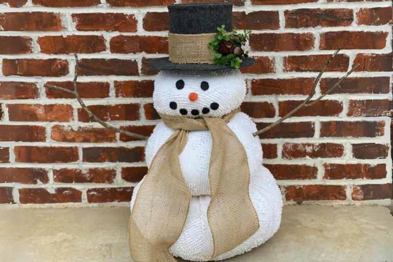 20 Diy Snowman Crafts For Adults