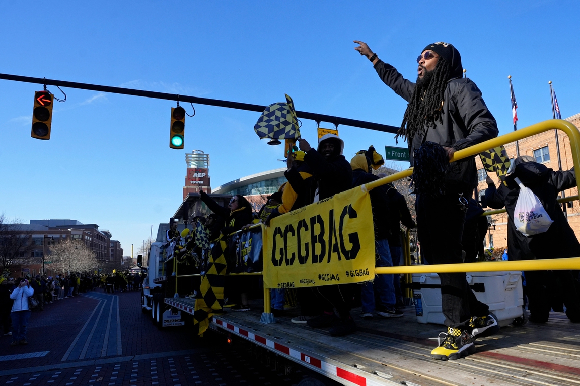 Columbus Crew celebrate MLS Cup with victory parade