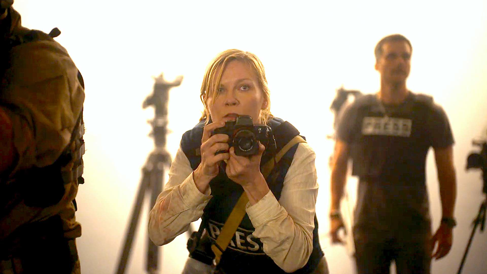 Official Trailer for A24's Civil War with Kirsten Dunst