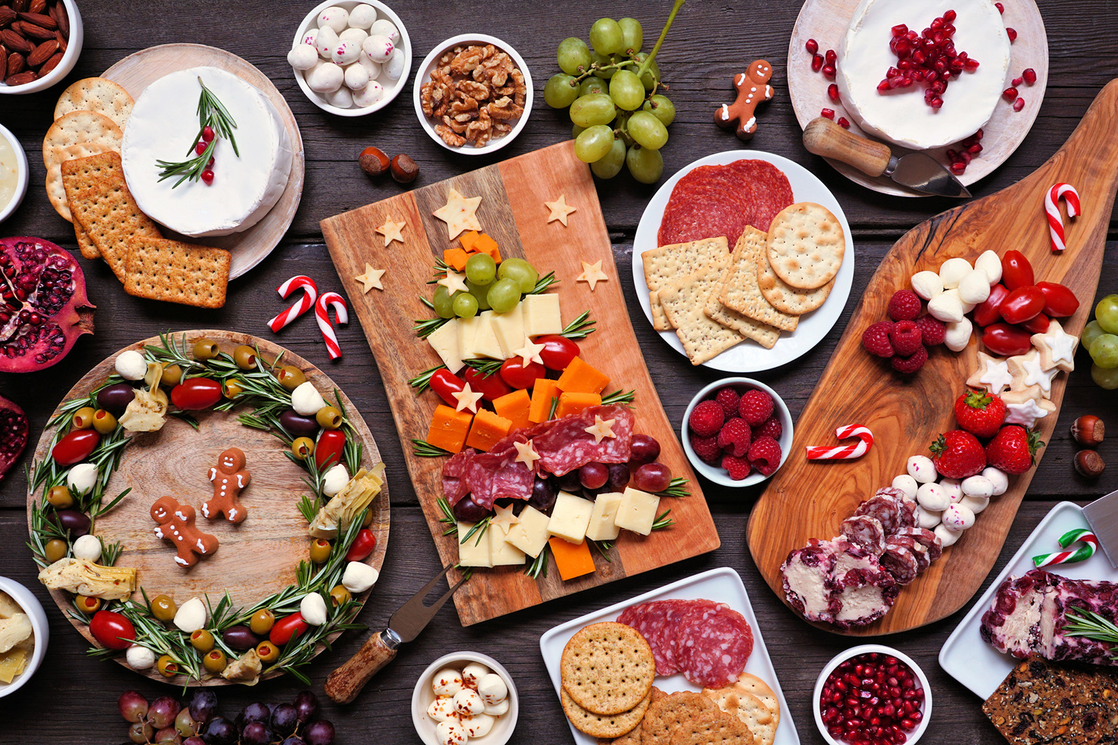 Cheese & Crackers Platters Ideas & Tips to Party Like a Pro