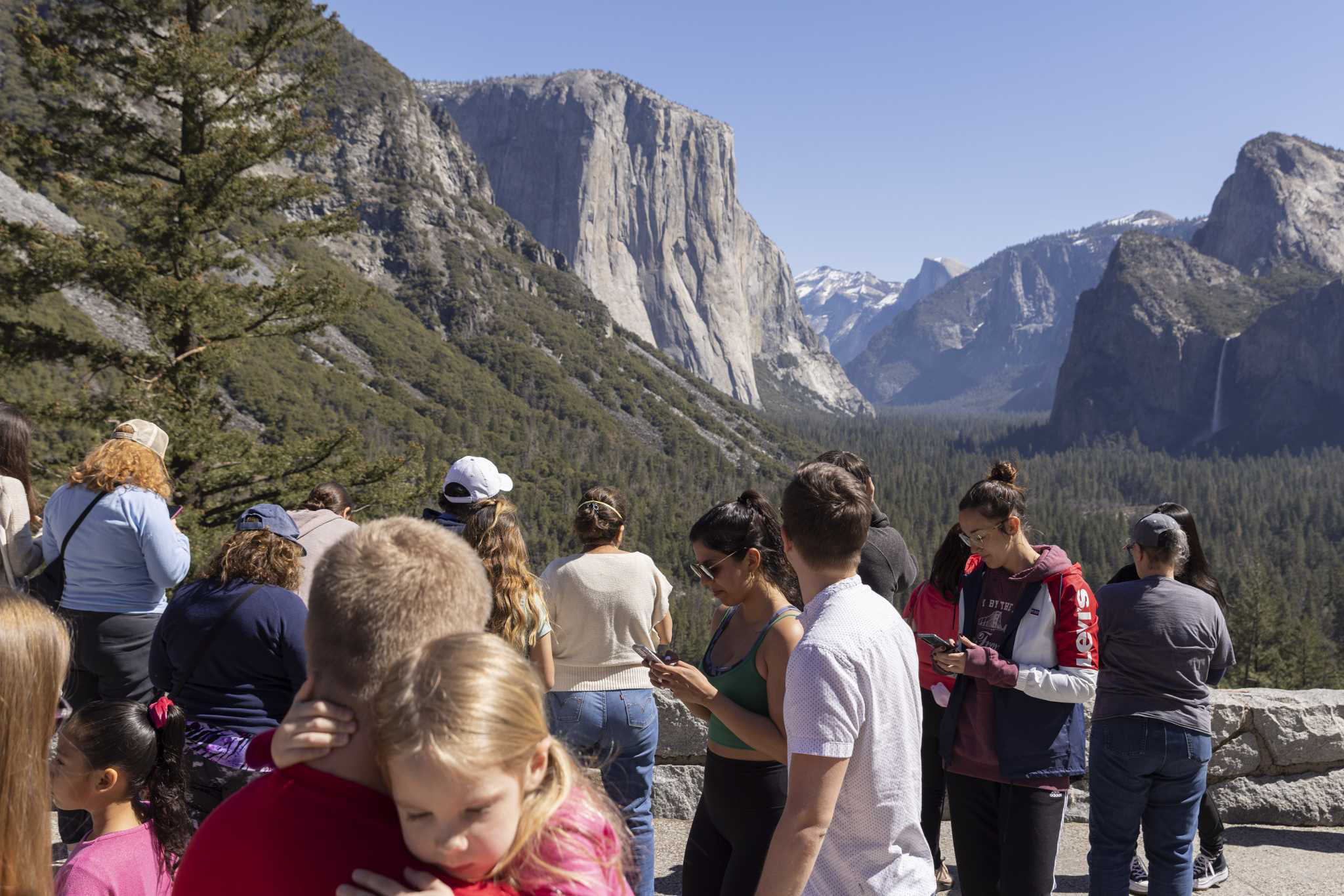 Yosemite National Park to require reservations in 2024. Here are the