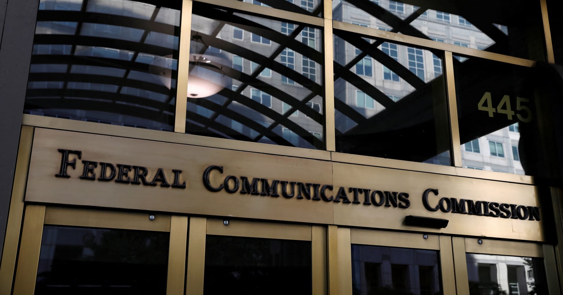 fcc to vote in march on rules for 'all-in' cable and satellite pricing