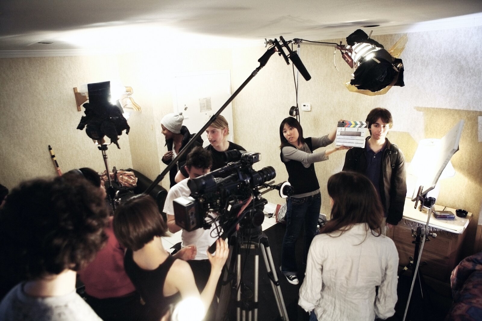 Making films. Съемочная группа. Съемочная команда. Съемочная группа фильма. Режиссерская группа.