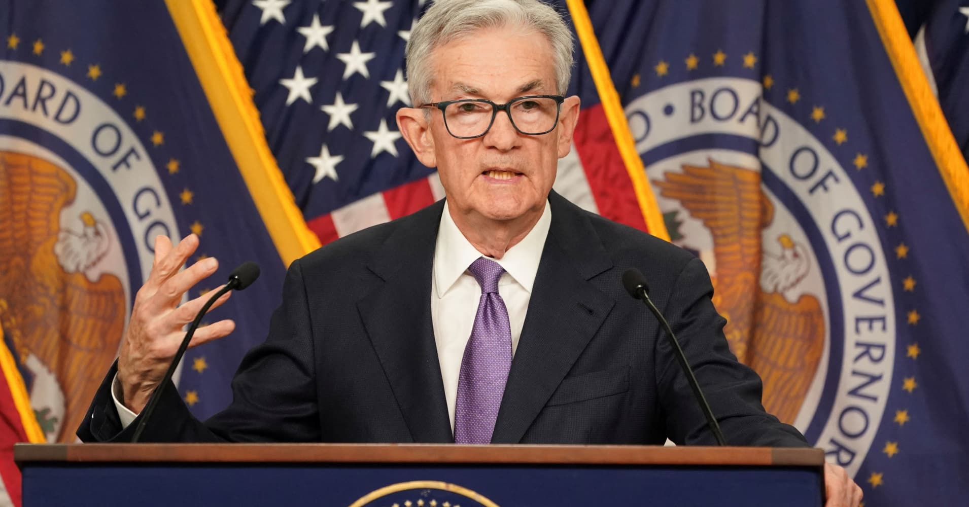 fed chair powell says there has been a 'lack of further progress' this year on inflation