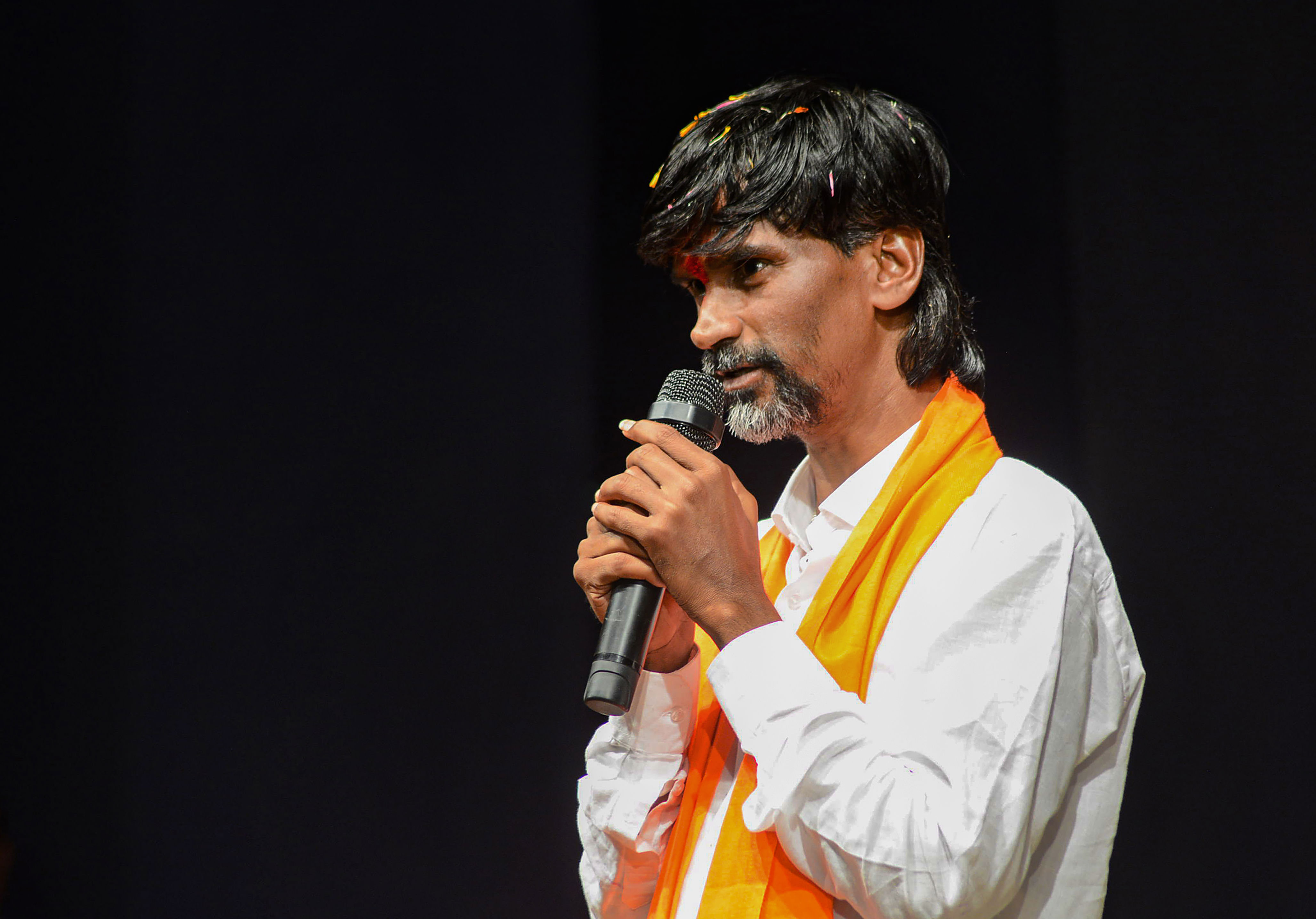 Maratha Quota Activist Jarange Withdraws His Indefinite Fast After 17 Days