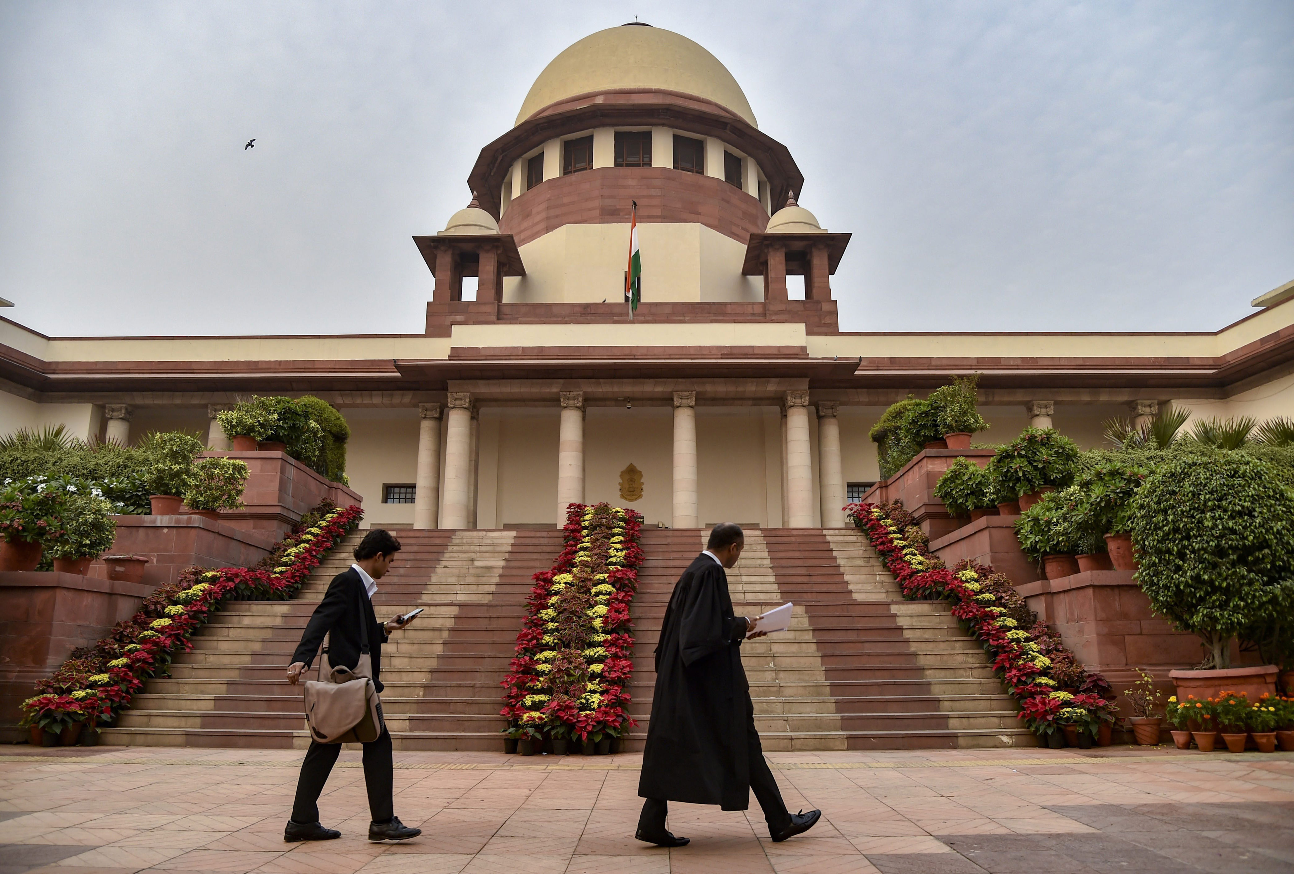 sc refuses to stay new law on appointment of cec, ecs by panel excluding cji, issues notice