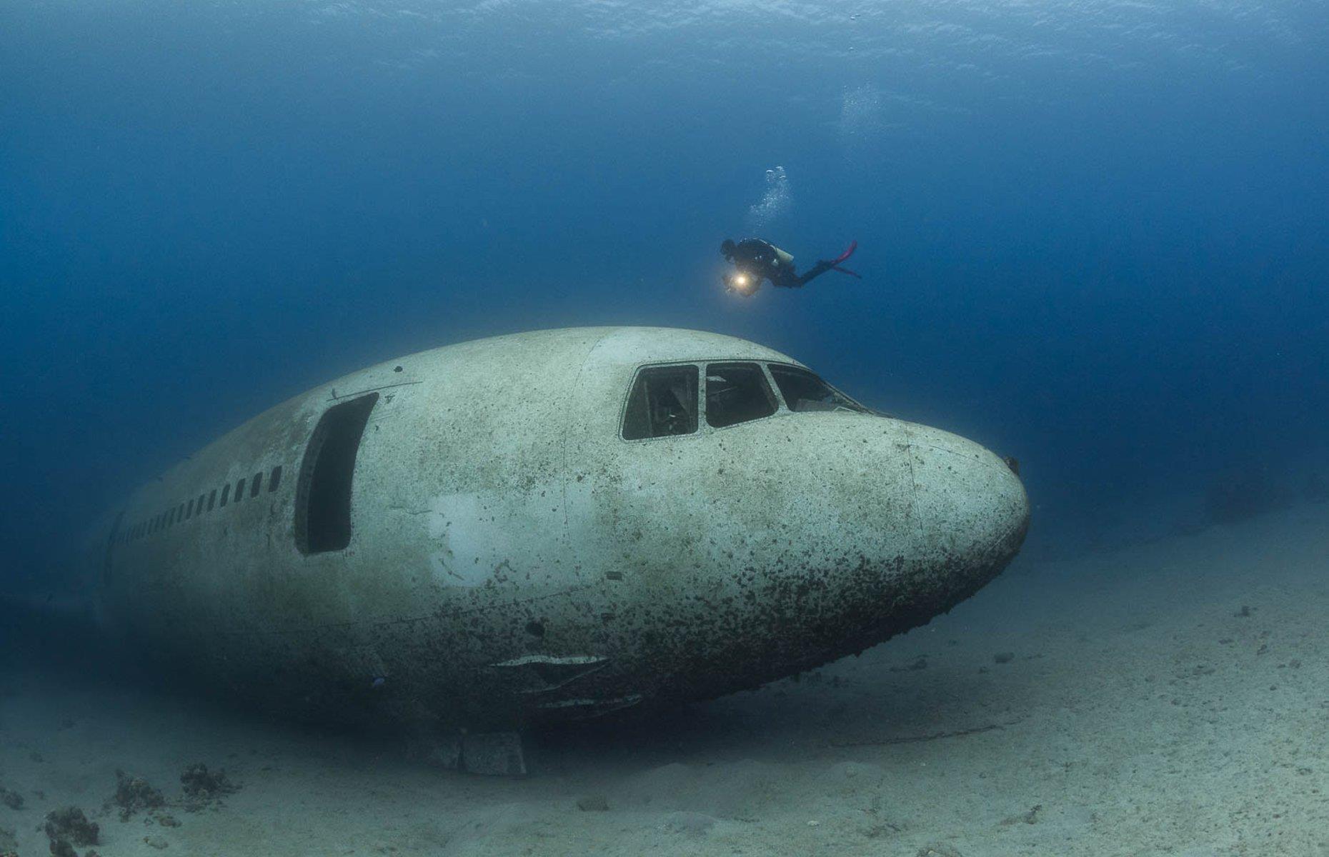 Mind blowing underwater attractions you NEED to see