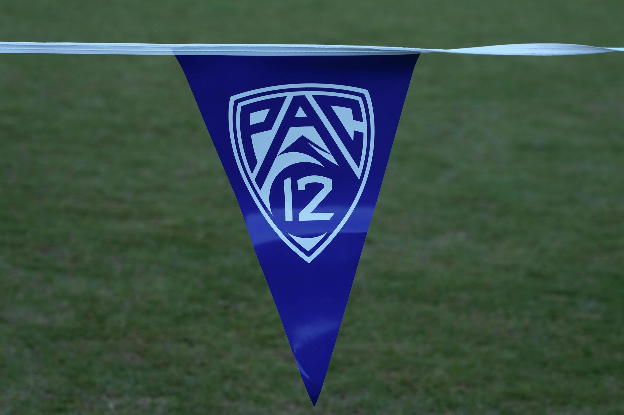 pac-12 finally sets the death date for its biggest failure, will reportedly lay off 141 employees