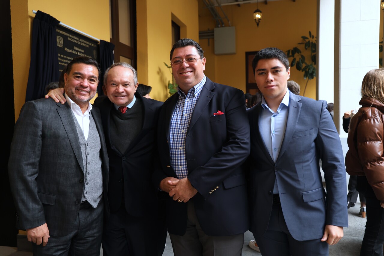 Gustavo García , Guillermo Elizondo , Alonso y Eduardo Bustillos