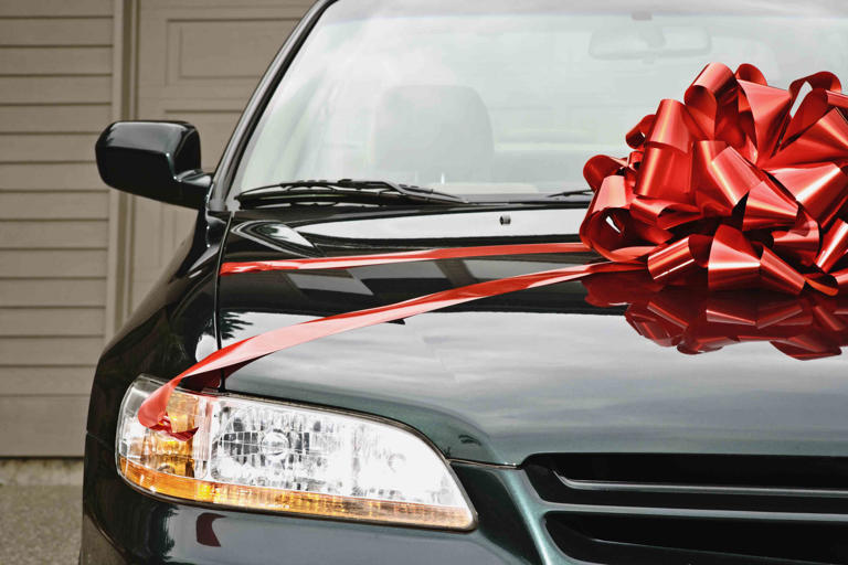 How to Give a Car as a Gift: A Comprehensive Guide