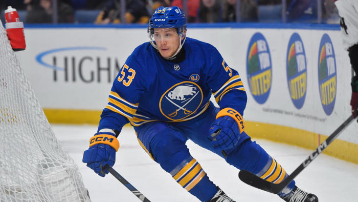 oilers to sign jeff skinner to one-year contract