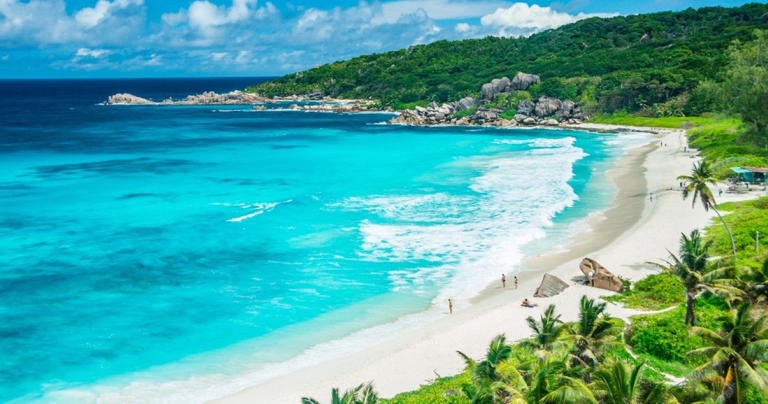 Visit Seven Different Beaches on This 7-Day Seychelles Trip Itinerary