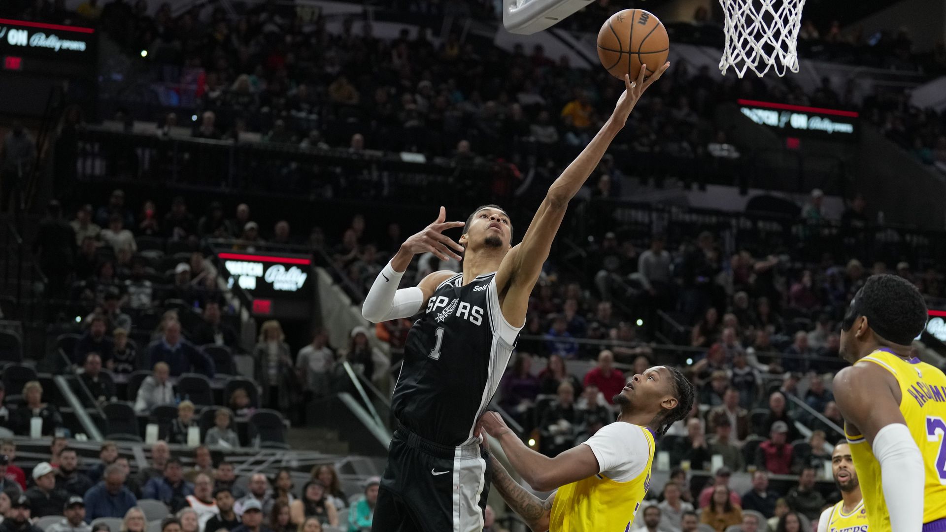 Game Preview: San Antonio Spurs Vs Los Angeles Lakers