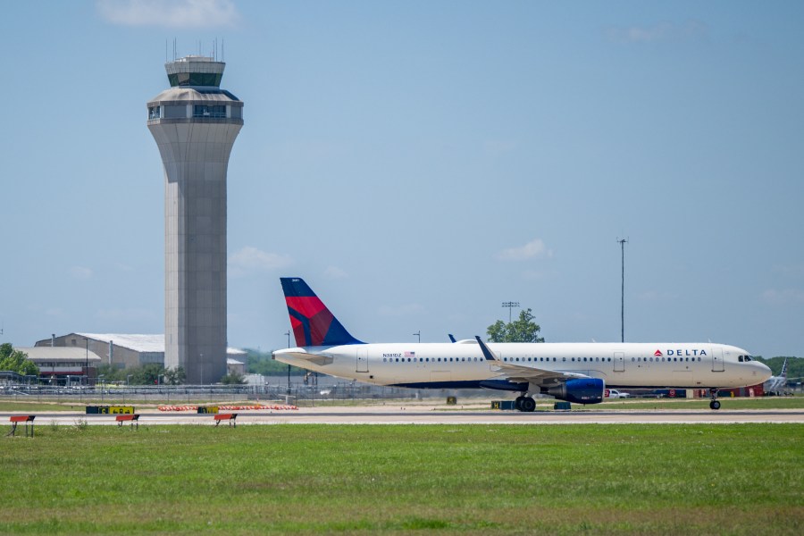 Delta Air Lines Expanding At Austin Airport Adding Three New Nonstop   AA1lyNhK.img