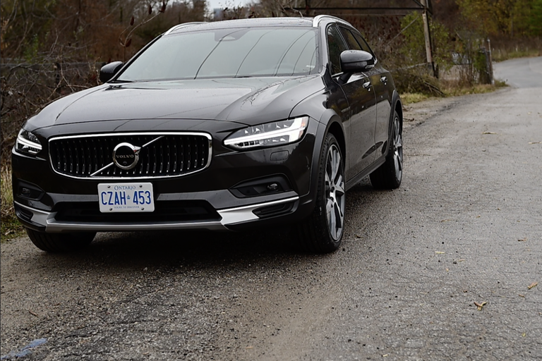 Wagon Review 2024 Volvo V90 Cross Country