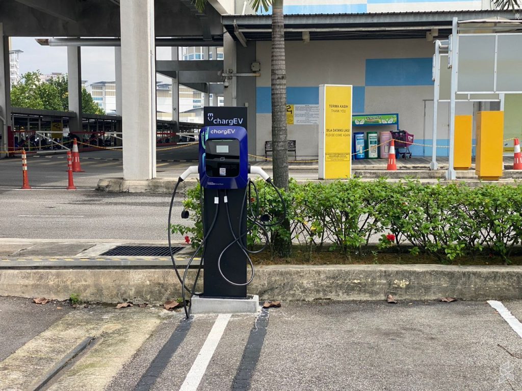 chargev aeon mall shah alam chargers finally online again, offer dc charging up to 320kw