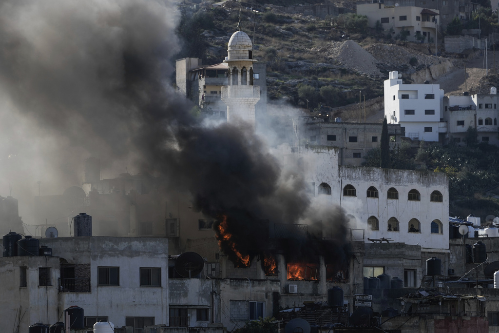 israel hits bethlehem in christmas raids on occupied west bank