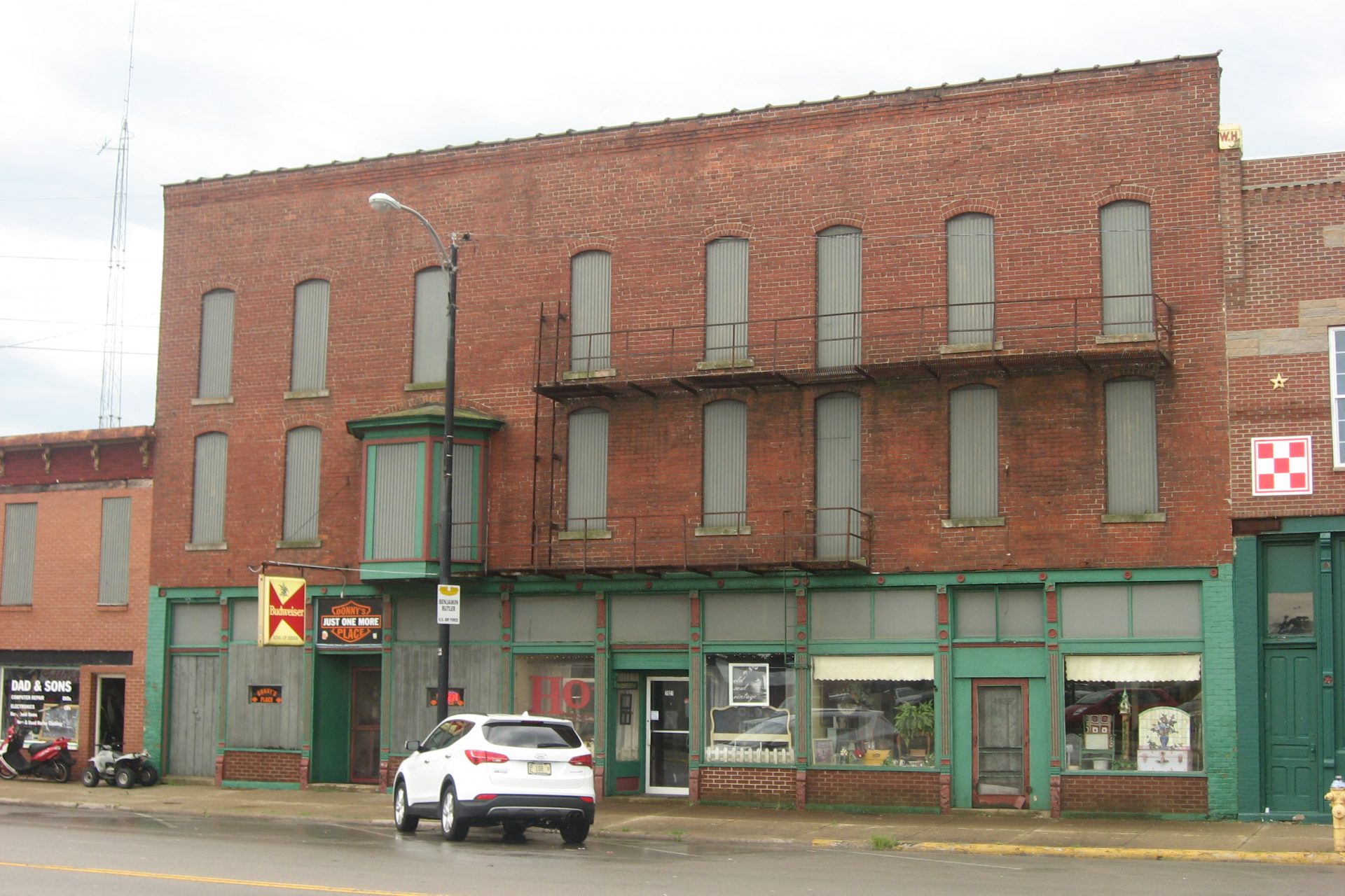 American cities and states that will pay you to move there